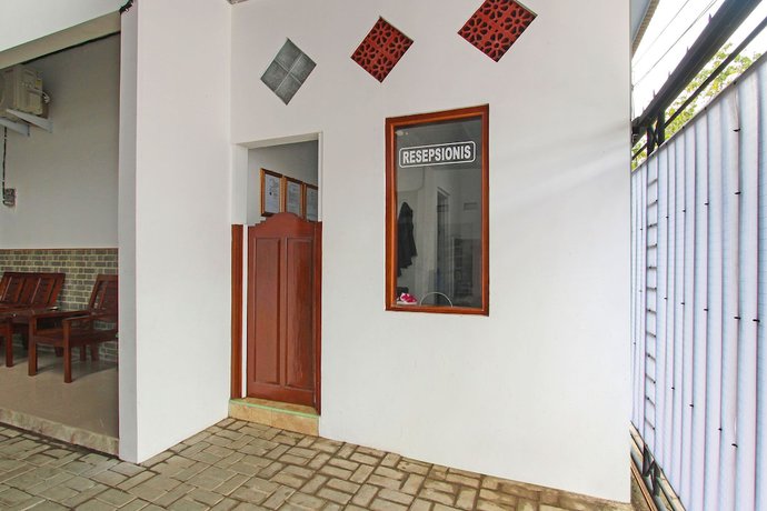 Imagen de los interiores del Hotel OYO 91817 Grand New Si Jago. Foto 14