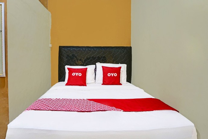 Imagen de la habitación del Hotel OYO 91825 Ayu Lestari Homestay. Foto 6