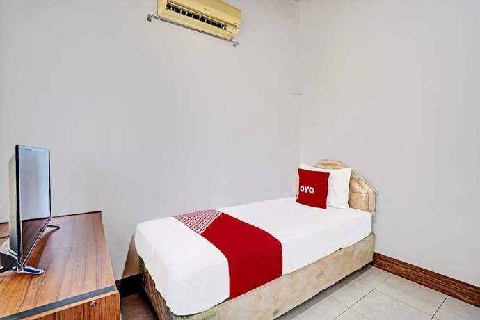 Imagen de la habitación del Hotel OYO 91846 Ms Rini Homestay Syariah. Foto 4