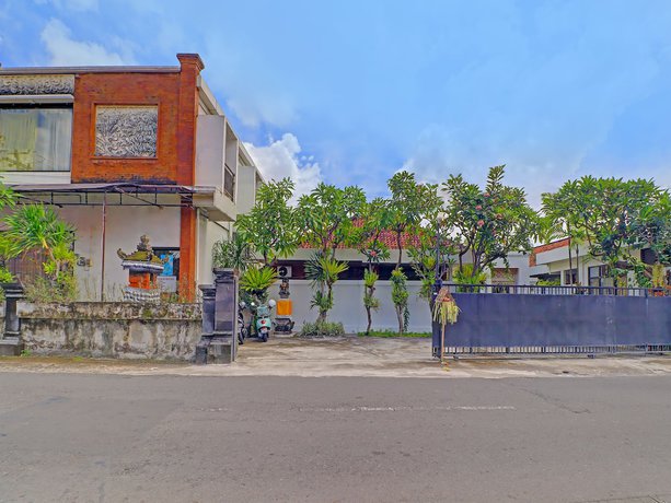 Imagen general del Hotel OYO 91971 Puri Sokasati. Foto 1