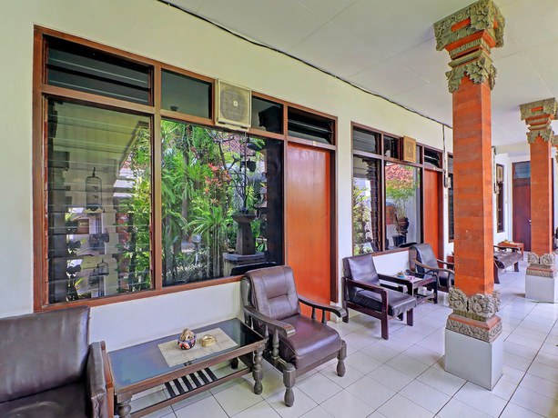 Imagen de los interiores del Hotel OYO 91971 Puri Sokasati. Foto 19