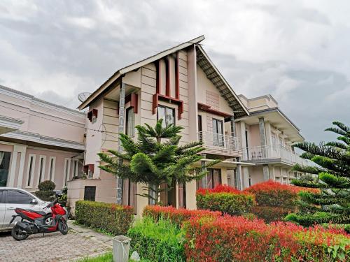 Imagen general del Hotel OYO 92023 Singgasana Cipelah Syariah. Foto 4