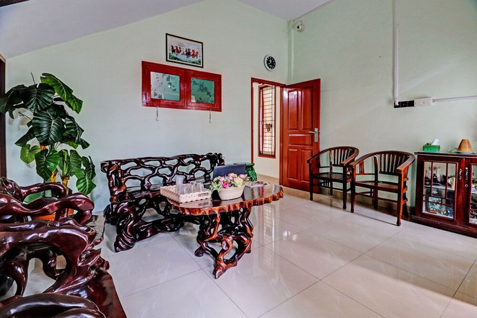 Imagen de los interiores del Hotel OYO 92069 Rafa Kost. Foto 15