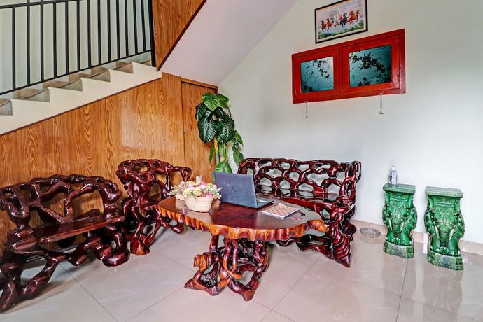 Imagen de los interiores del Hotel OYO 92069 Rafa Kost. Foto 18