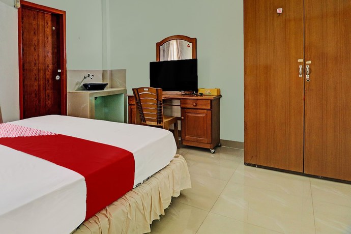 Imagen de la habitación del Hotel OYO 92069 Rafa Kost. Foto 14