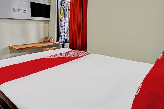 Imagen de la habitación del Hotel OYO 92084 Candi Candi Ubud Syariah. Foto 13