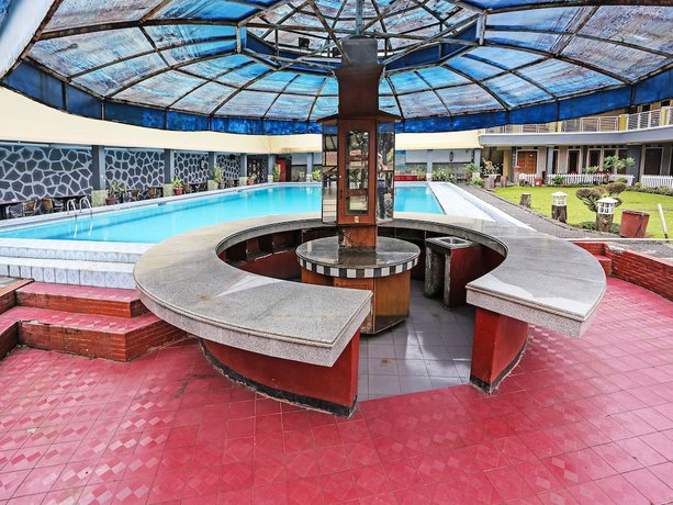 Imagen de la piscina del Hotel OYO 92088 171 Inn. Foto 14