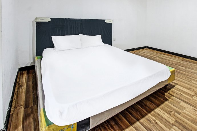 Imagen de la habitación del Hotel OYO 92090 Panorama Rinjani Lodge. Foto 2