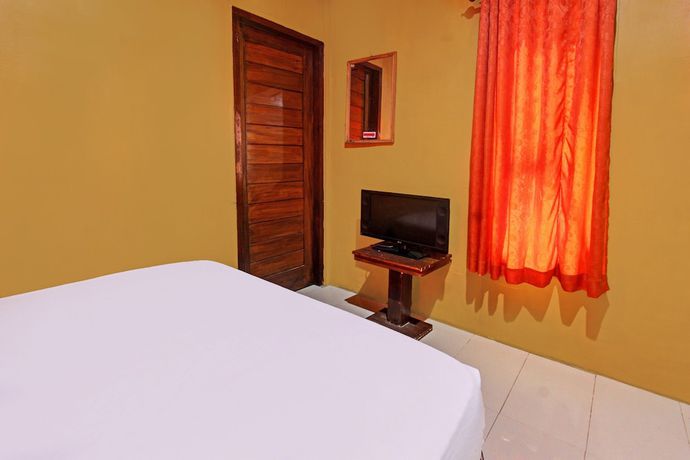 Imagen de la habitación del Hotel OYO 92142 Ujung Samalas Homestay. Foto 6