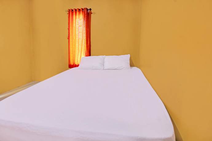 Imagen de la habitación del Hotel OYO 92142 Ujung Samalas Homestay. Foto 8