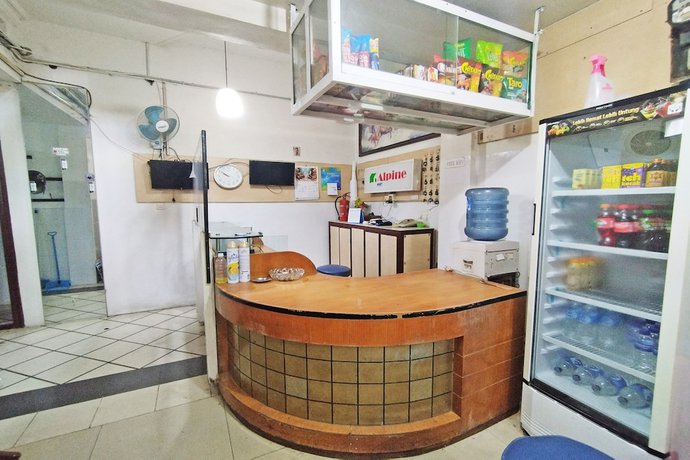 Imagen de los interiores del Hotel OYO 92157 Benteng Kost. Foto 20