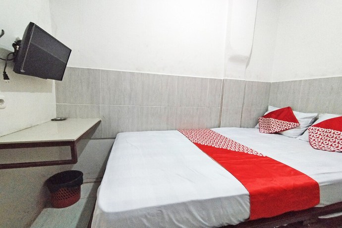 Imagen de la habitación del Hotel OYO 92157 Benteng Kost. Foto 13