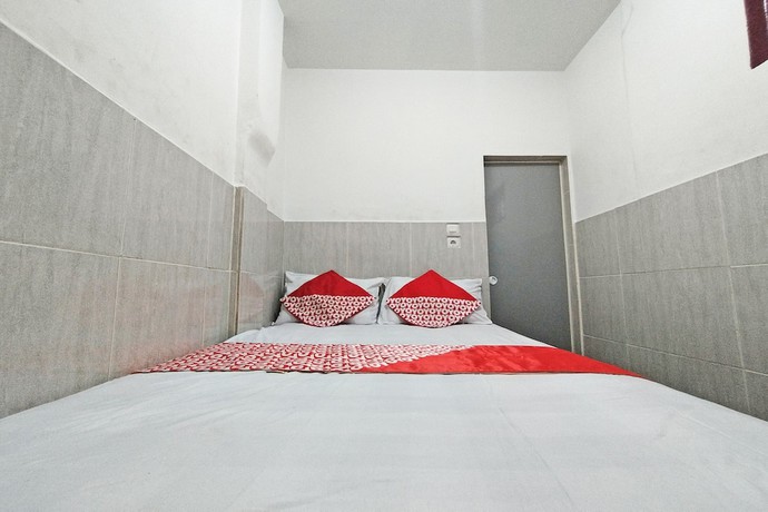 Imagen de la habitación del Hotel OYO 92157 Benteng Kost. Foto 14