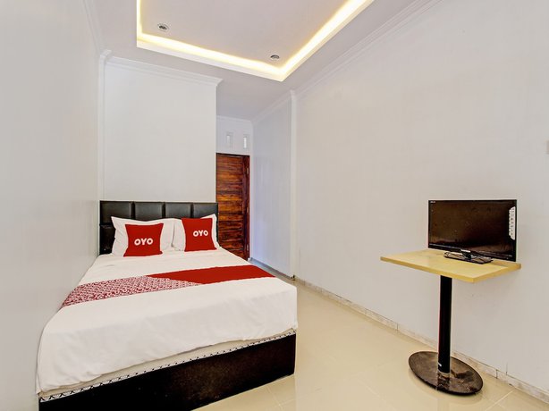 Imagen de la habitación del Hotel OYO 92166 Nirwana Inn Syariah. Foto 10