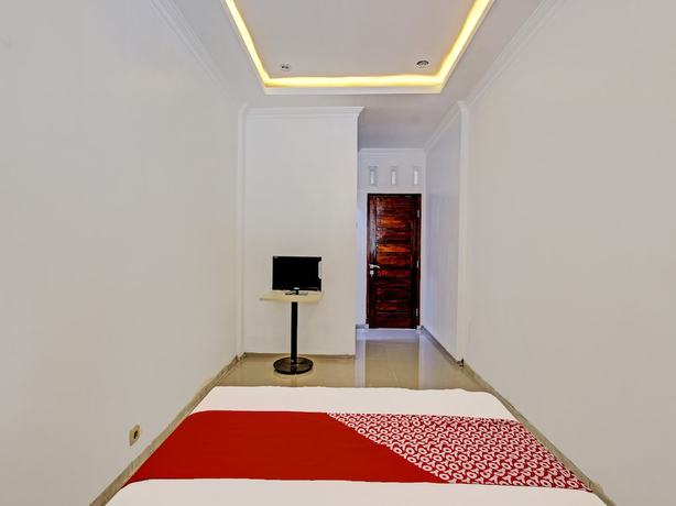 Imagen de la habitación del Hotel OYO 92166 Nirwana Inn Syariah. Foto 12