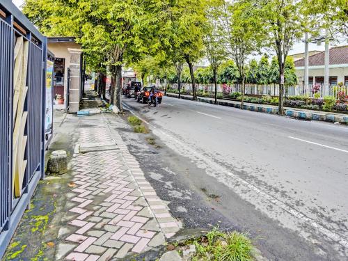 Imagen general del Hotel OYO 92190 Arya Guest House. Foto 7