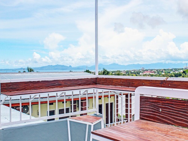 Imagen de los interiores del Hotel OYO 92193 Kos 21. Foto 15