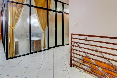 Imagen general del Hotel OYO 92200 Kalegan 1 Guesthouse. Foto 13