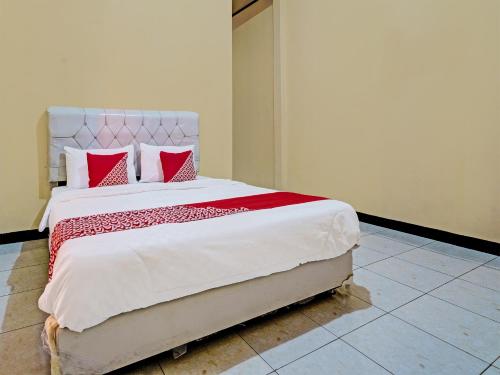 Imagen general del Hotel OYO 92217 Artana 2 Chipsari. Foto 17