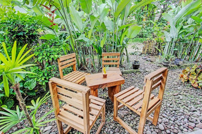 Imagen de los interiores del Hotel OYO 92275 Tastura Homestay. Foto 16