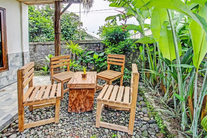 Imagen de los interiores del Hotel OYO 92275 Tastura Homestay. Foto 17