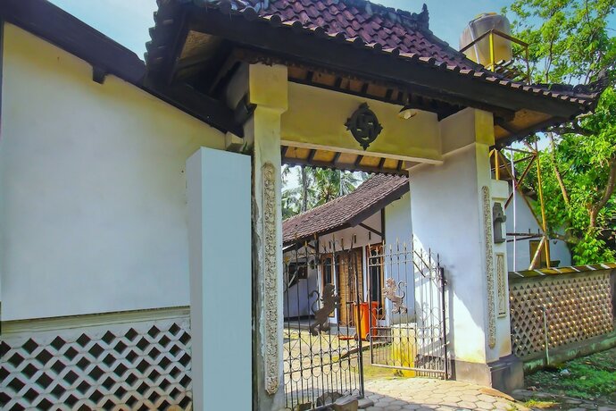 Imagen general del Hotel OYO 92308 Kos Duduk. Foto 14