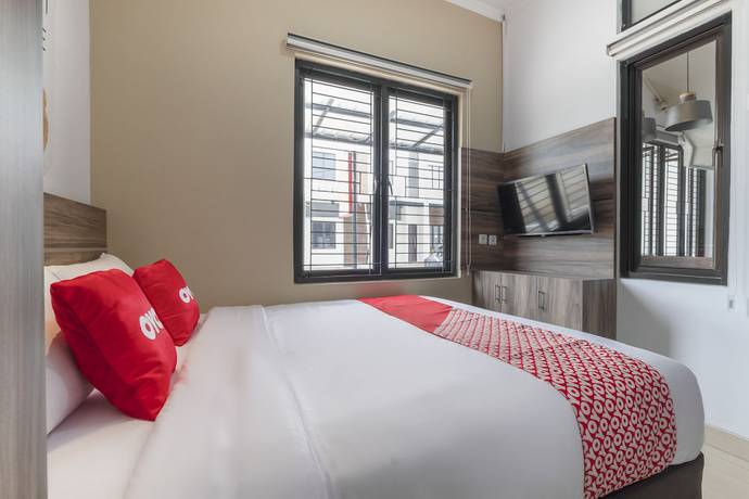 Imagen de la habitación del Hotel OYO 92325 Penginapan Fajar Syariah. Foto 4