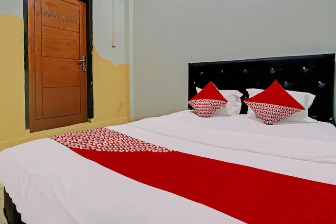 Imagen de la habitación del Hotel OYO 92431 Grand Bintang Guest House. Foto 13