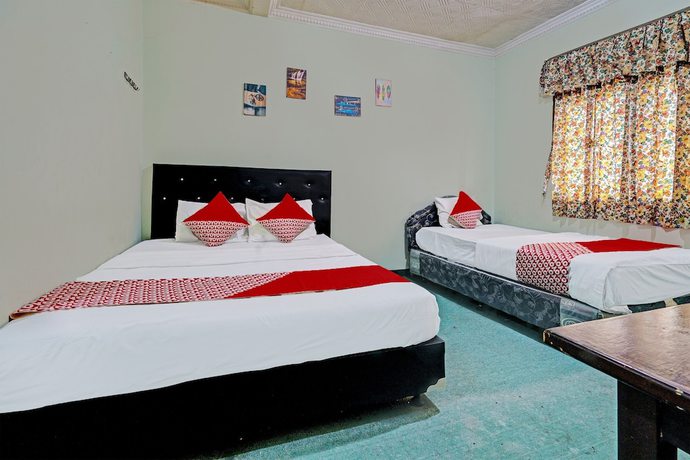 Imagen de la habitación del Hotel OYO 92431 Grand Bintang Guest House. Foto 14
