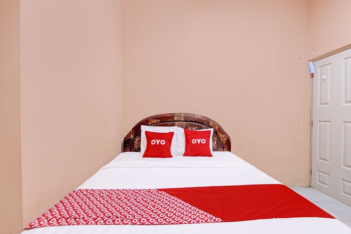 Imagen de la habitación del Hotel OYO 92459 Cahyo Kost 2. Foto 6