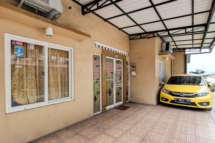 Imagen de los interiores del Hotel OYO 92459 Cahyo Kost 2. Foto 17