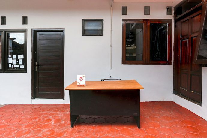 Imagen de los interiores del Hotel OYO 92459 Cahyo Kost 2. Foto 18