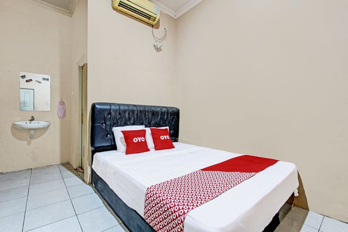 Imagen de la habitación del Hotel OYO 92459 Cahyo Kost 2. Foto 12