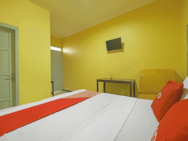 Imagen de la habitación del Hotel OYO 92483 Kirana. Foto 5