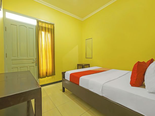 Imagen de la habitación del Hotel OYO 92483 Kirana. Foto 12