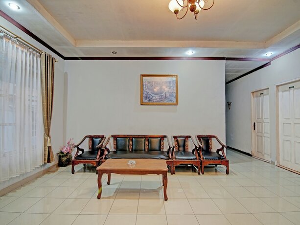 Imagen general del Hotel OYO 92502 Penginapan Rokan Permai Syariah. Foto 18