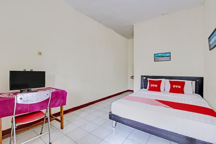 Imagen de la habitación del Hotel OYO 92505 Asta Guesthouse. Foto 3