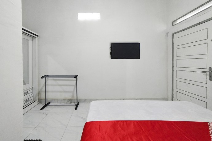 Imagen de la habitación del Hotel OYO 92522 Gle Kost Syariah. Foto 7