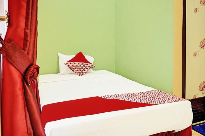 Imagen de la habitación del Hotel OYO 92522 Gle Kost Syariah. Foto 12