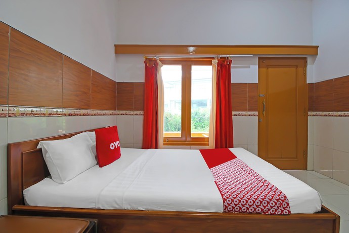 Imagen de la habitación del Hotel OYO 92533 Harjuna Guest House. Foto 4