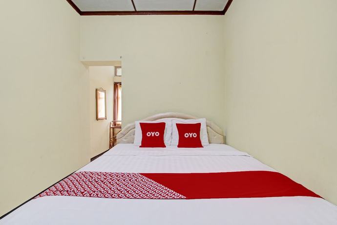 Imagen de la habitación del Hotel OYO 92534 Fajar Indah Guest House. Foto 6