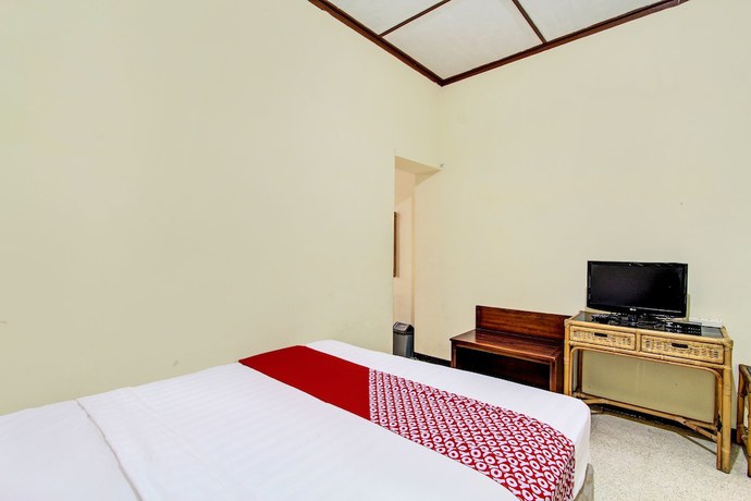 Imagen de la habitación del Hotel OYO 92534 Fajar Indah Guest House. Foto 14