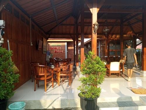 Imagen general del Hotel OYO 92606 Djoglo Boto Homestay. Foto 4