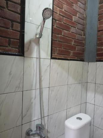 Imagen general del Hotel OYO 92606 Djoglo Boto Homestay. Foto 17