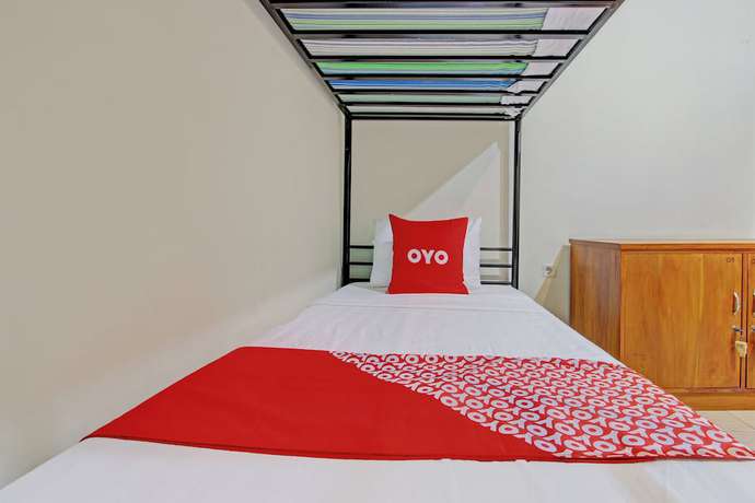 Imagen de la habitación del Hotel OYO 92617 Omahku Homestay Hostel. Foto 13
