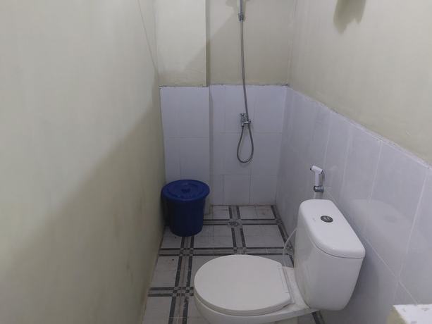 Imagen de la habitación del Hotel OYO 92644 Onong\'s Homestay. Foto 8