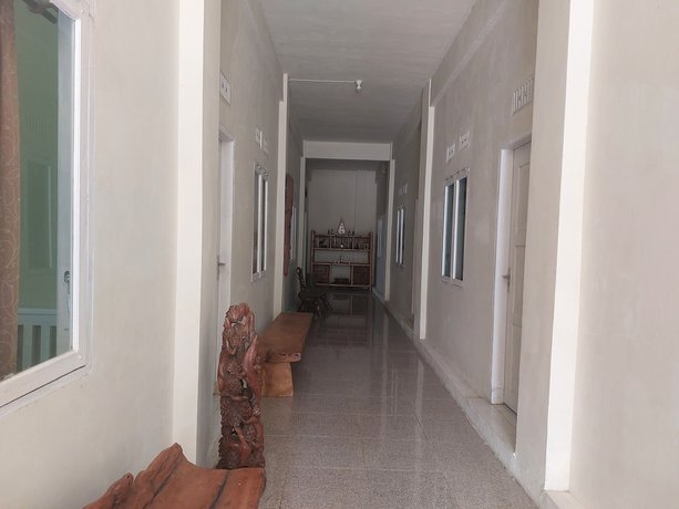 Imagen de los interiores del Hotel OYO 92644 Onong\'s Homestay. Foto 18