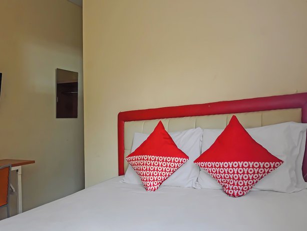 Imagen de la habitación del Hotel OYO 92656 Jati Residence Pulo Gadung. Foto 3