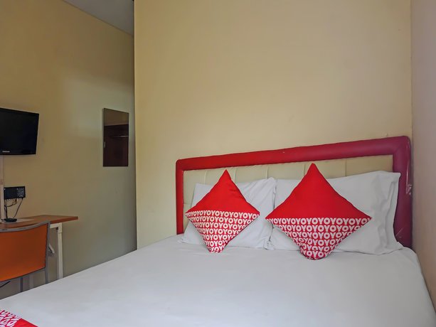 Imagen de la habitación del Hotel OYO 92656 Jati Residence Pulo Gadung. Foto 11