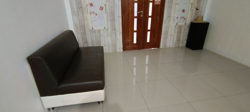 Imagen de los interiores del Hotel OYO 92659 Wisma Deli Syariah. Foto 10